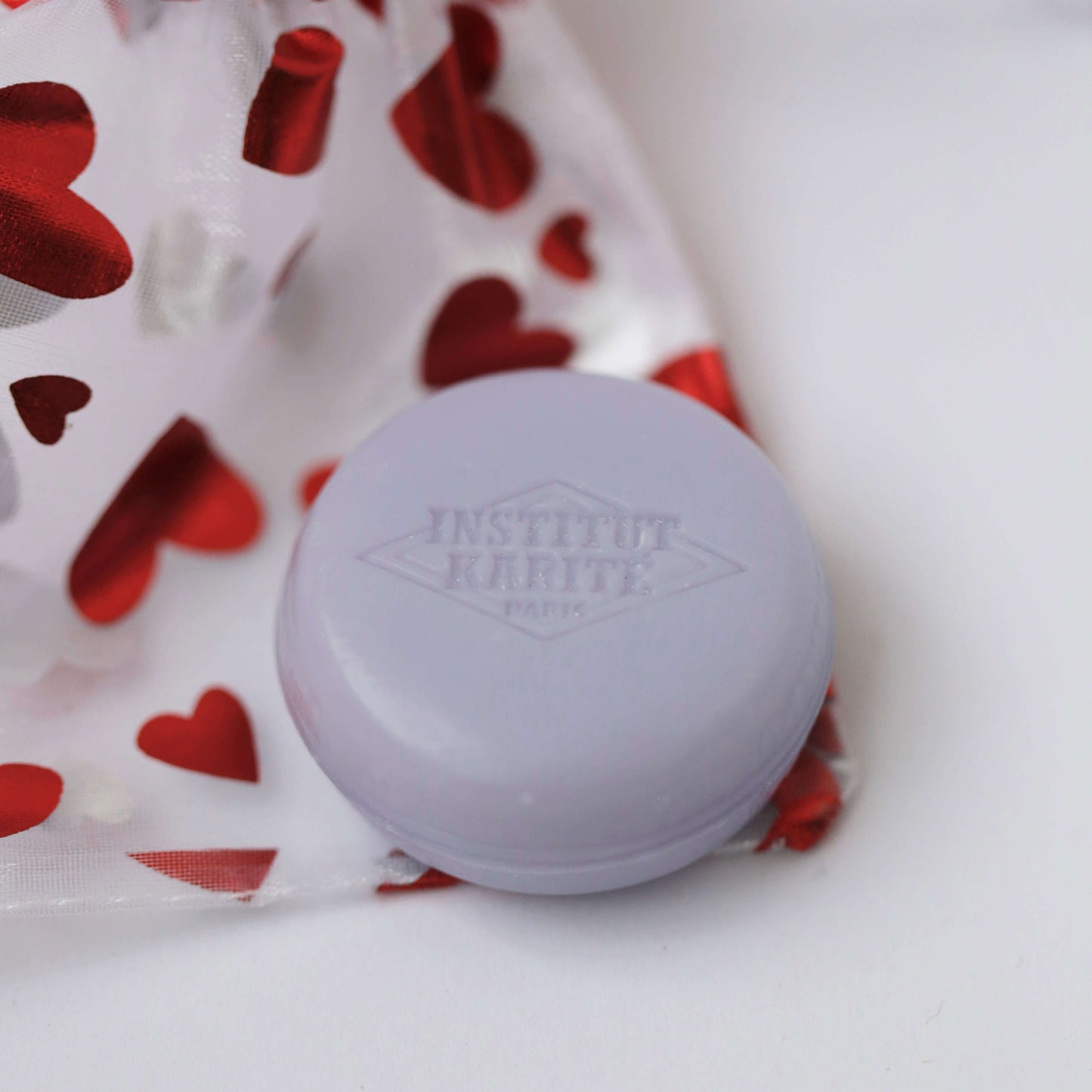 Pochette Amour · Lavender · Macaron Soap & Shea Butter